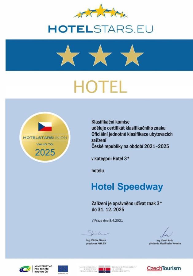 Penzion Speedway Mariánské Lázně Extérieur photo