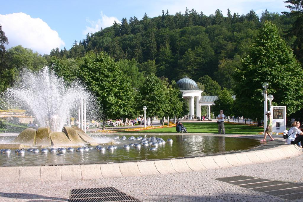 Penzion Speedway Mariánské Lázně Extérieur photo